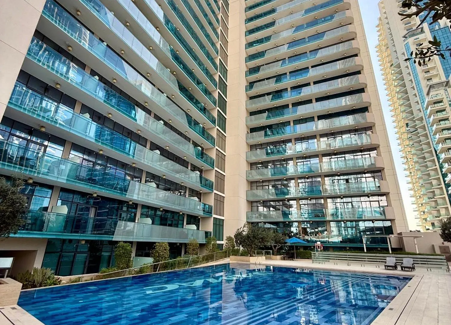 Luxury Apartment - Prime Business Bay Location, 7 Min To Dubai Mall
