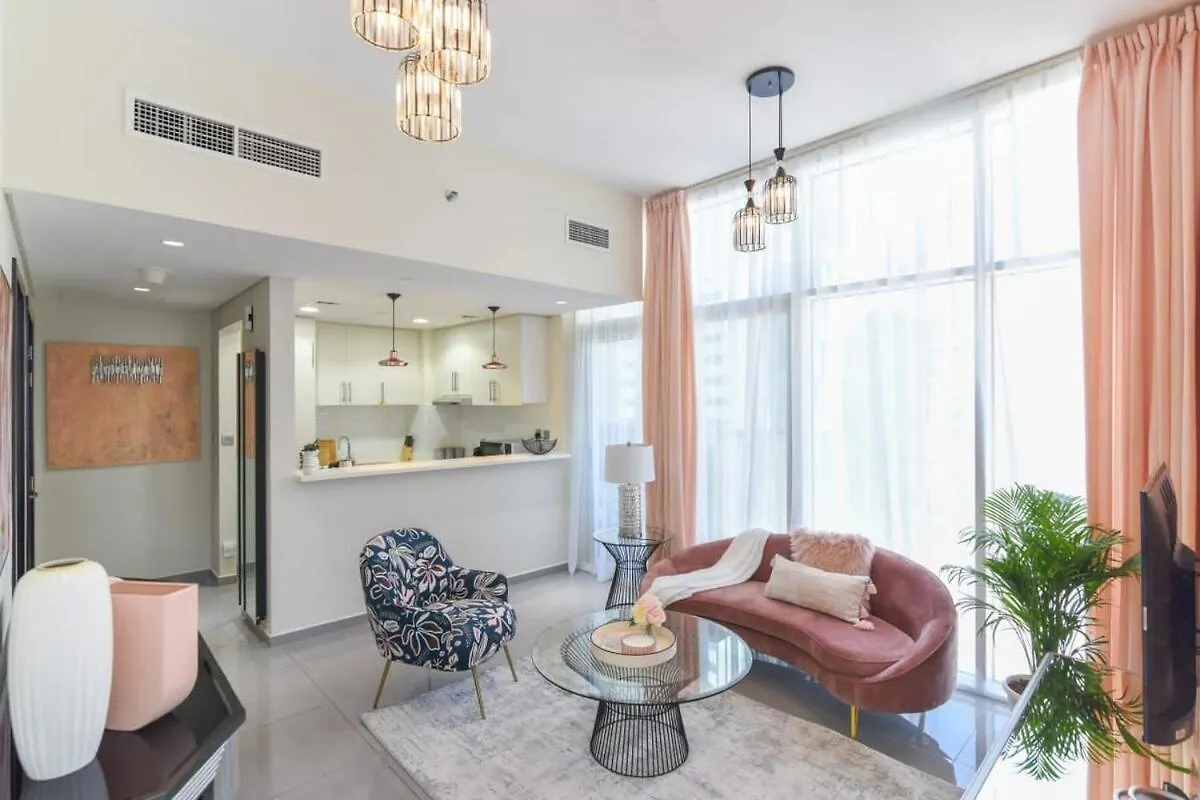 Luxury Apartment - Prime Business Bay Location, 7 Min To Dubai Mall